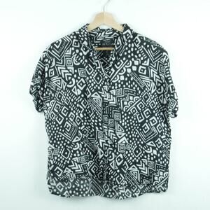Tahari Medium Top 100% Linen Boho Tribal Print Summer Short Sleeve Geometric